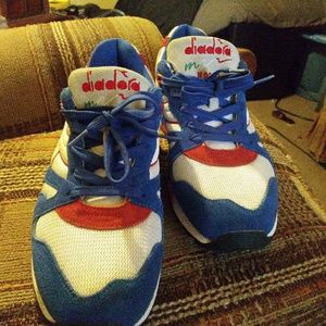 Diadora N9000